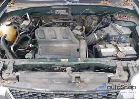 2004 Ford Escape Xlt из США, поврежденный, VIN 1FMYU93194KA55472